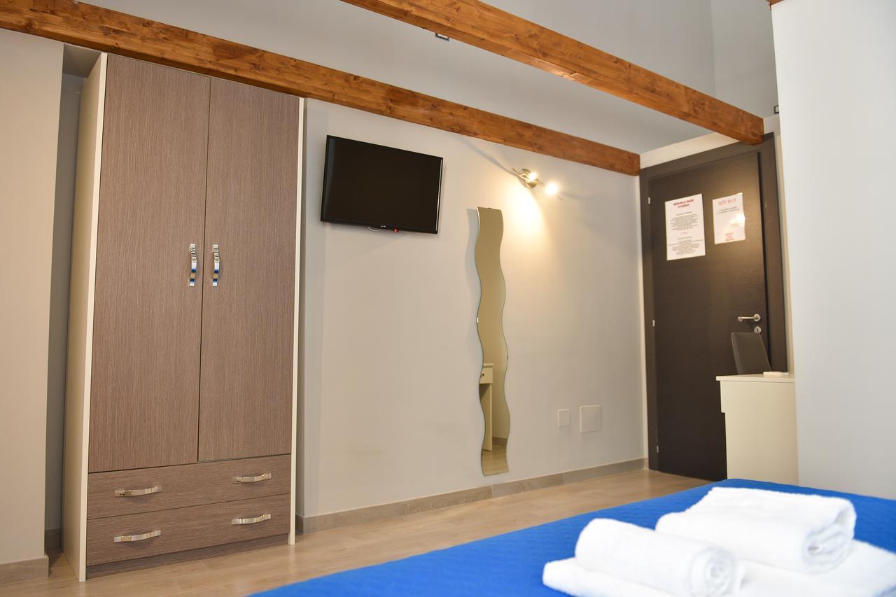 Bed and Breakfast Famigi Neapel Exterior foto