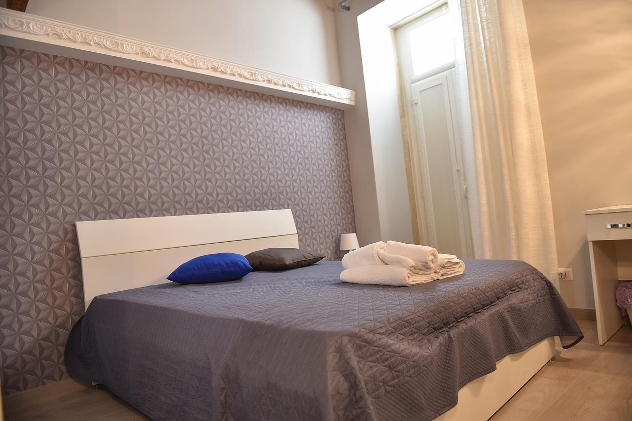 Bed and Breakfast Famigi Neapel Exterior foto