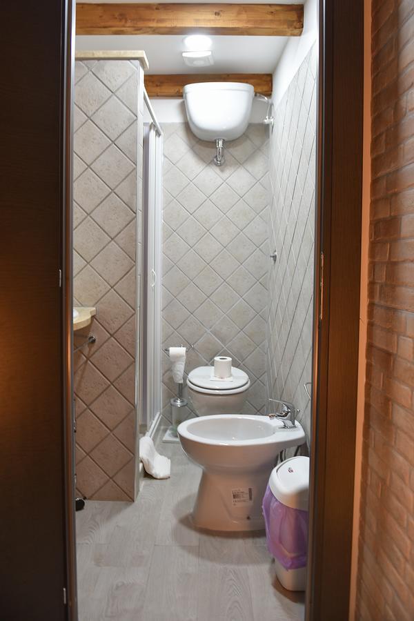 Bed and Breakfast Famigi Neapel Exterior foto