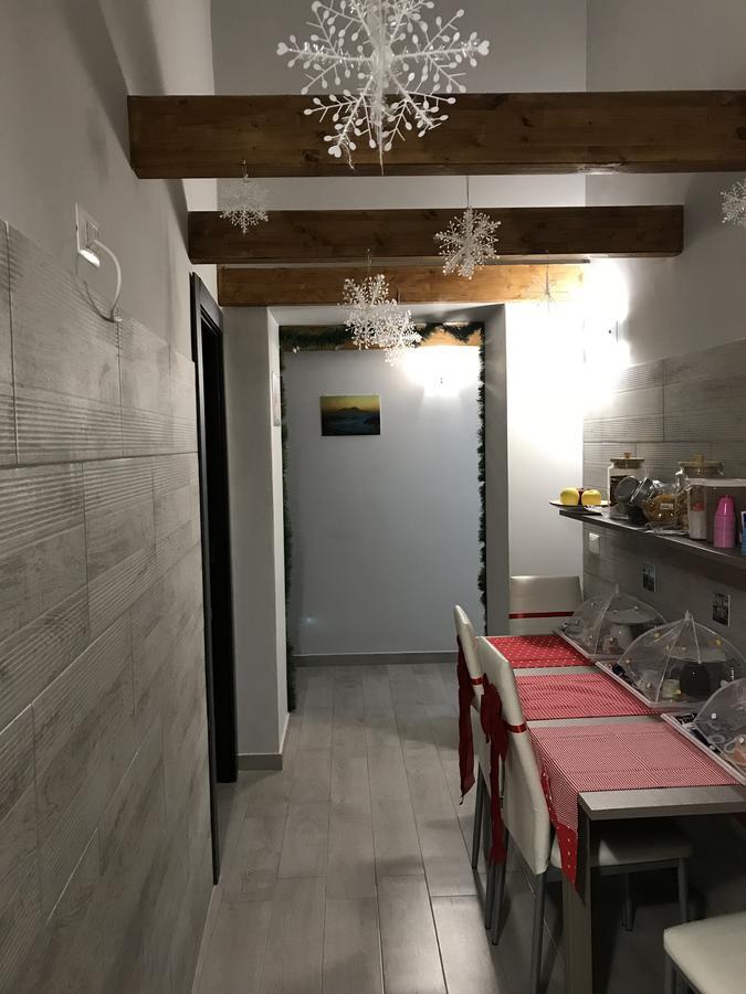 Bed and Breakfast Famigi Neapel Exterior foto